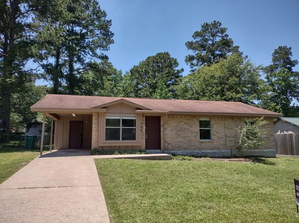 102 Libby Cir, Willis, TX 77378
