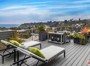 520 Stassi Ln, Santa Monica, CA 90402