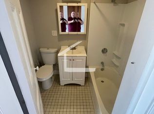 48 John F Kennedy St #A20, Cambridge, MA 02138