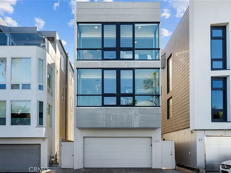 73B Surfside Ave — Photo 3