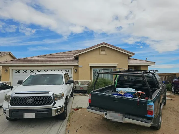 10998 Windcrest St, Adelanto, CA 92301