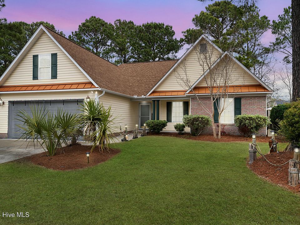 1st image of 662 Grey Squirrel Drive
