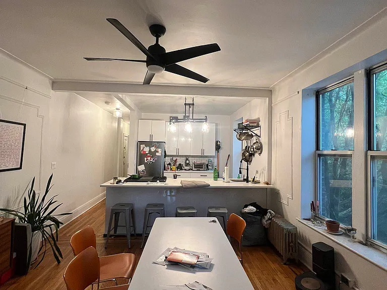 81 Olive St #7 — Photo 1