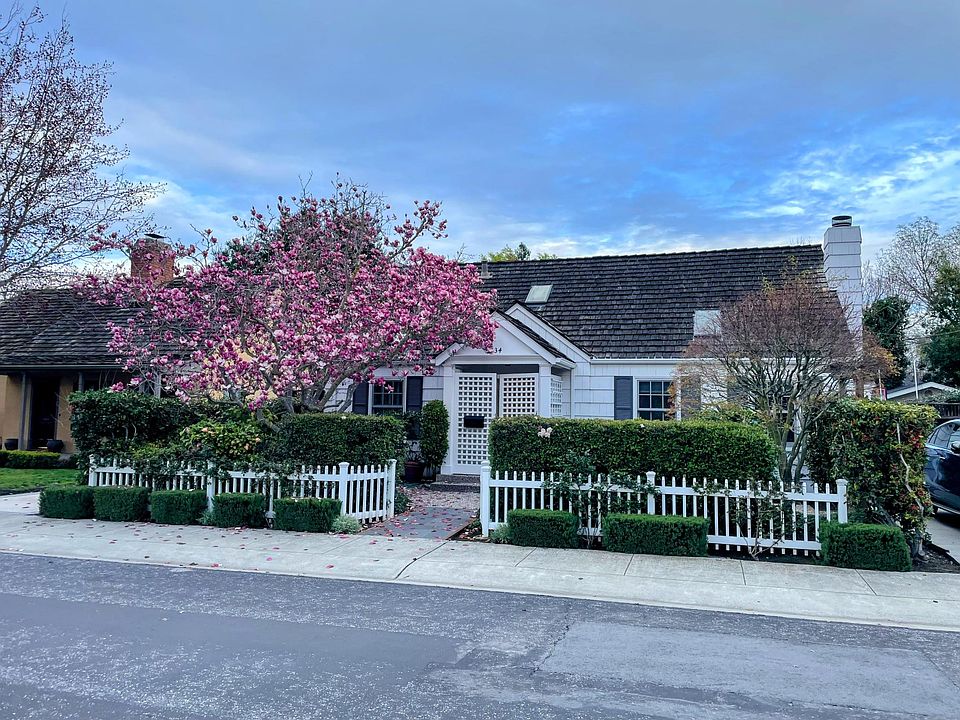 1st image of 134 Heather Ln