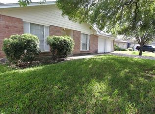 2535 Corral Trl, Friendswood, TX 77546
