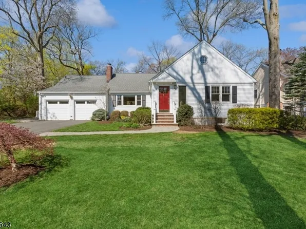 15 Oak Hill Rd, Chatham Twp., NJ 07928