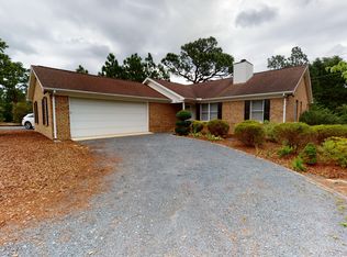 70 Surry Circle Dr S, Pinehurst, NC 28374