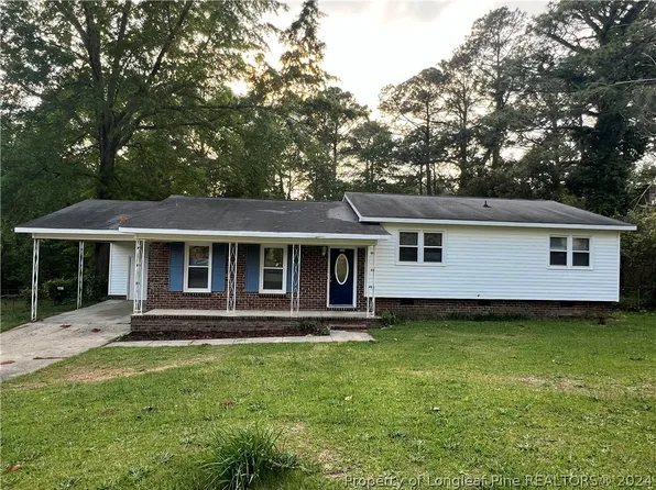 130 S Ingleside Dr, Fayetteville, NC 28314