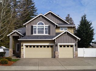 888 N 28th Ave, Cornelius, OR
