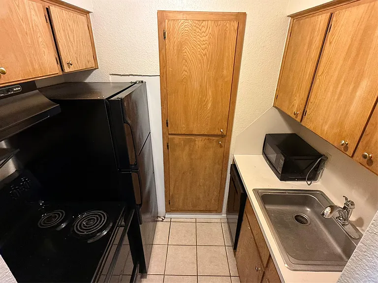 4701 Red River St #301 — Photo 5