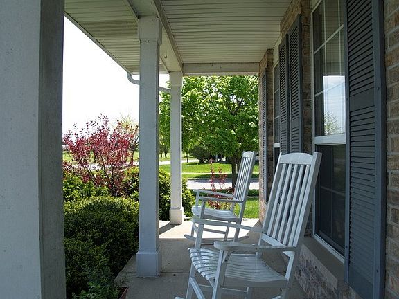 2nd image of 2459 Deerfield Dr