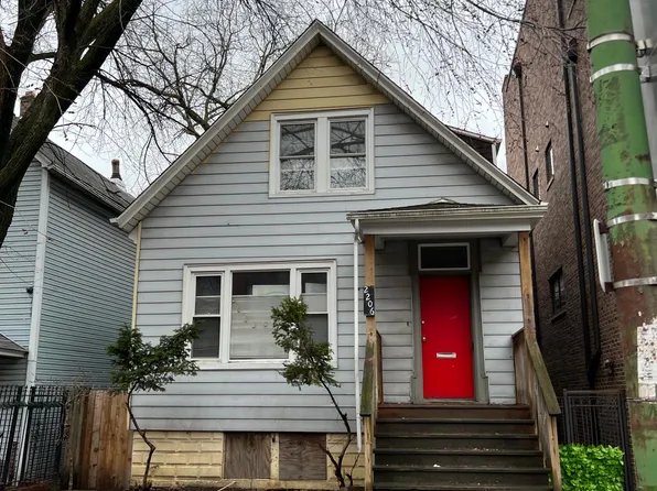 2206 N Rockwell St #2, Chicago, IL 60647