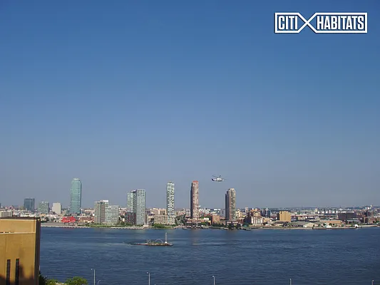 Sold by Citi Habitats | media 9