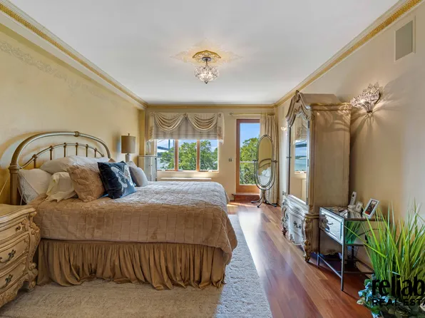 9935 Shore Road image 7 of 15