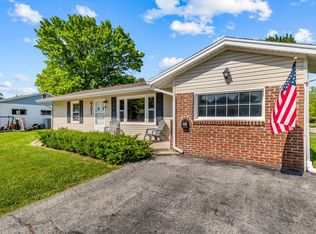 901 S East St, Mount Vernon, MO 65712