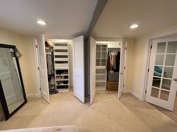 3rd image of 651 Washington Blvd #1A