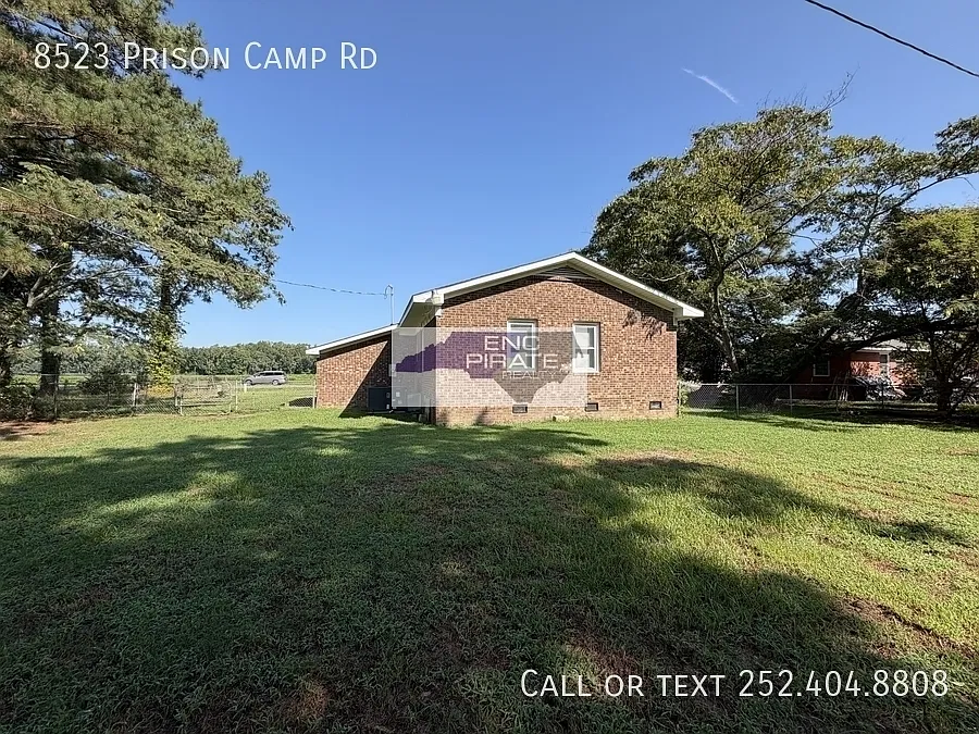 3 bed, $1,000 — Photo 3