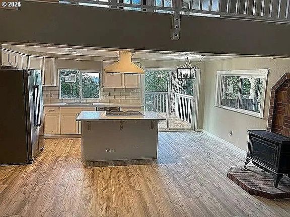 5th image of 42912 E Larch Mountain Rd