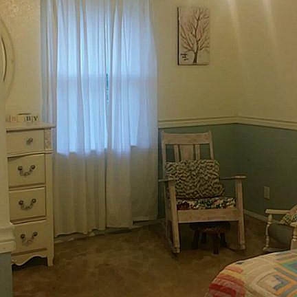 3rd image of 338 E Glenpool Blvd