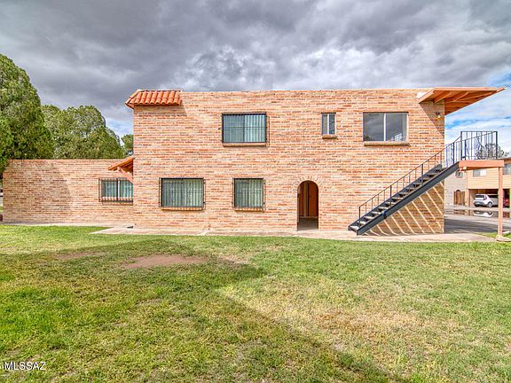 2nd image of 6717 E Calle La Paz