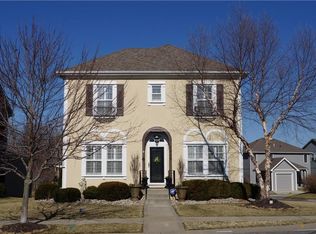 1840 SW Napa Valley Dr, Lees Summit, MO 64082