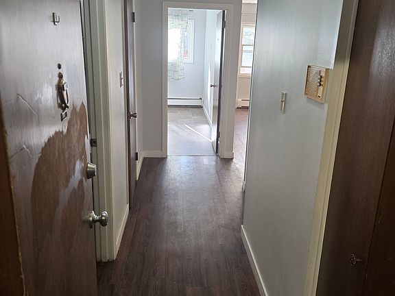 3rd image of 2134 Angus St #Df865e7ca