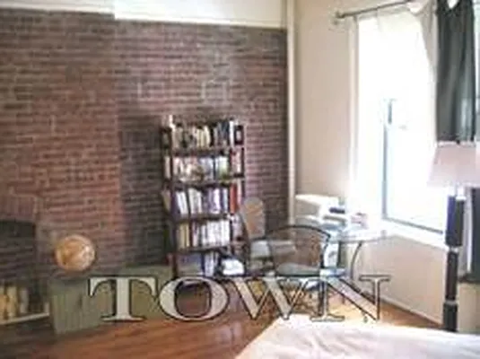 Rented by Town Residential | media 6