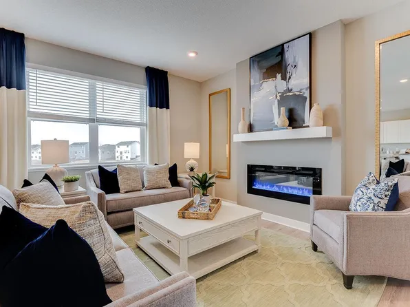 233 Snowdrop Trl, Waconia, MN 55387