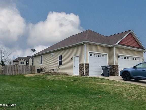 3rd image of 2100 Joni Ln