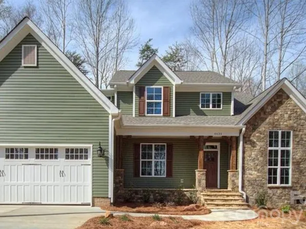 4433 Brookwood Rd, Charlotte, NC 28215