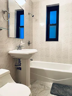 Sold by Real Direct | media 17