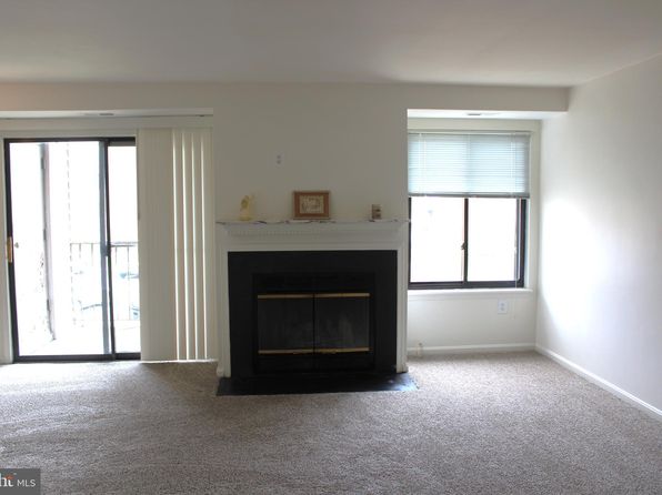 1105 Castle Harbour Way UNIT 2B, Glen Burnie, MD 21060