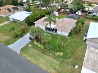 145 S Wimbrow Dr, Sebastian, FL 32958