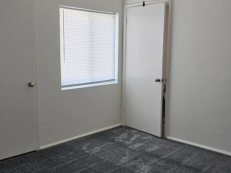 10926 Michael Hunt Dr — Photo 8