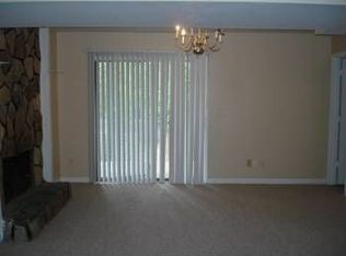 909 Pueblo Pl, Lilburn, GA 30047
