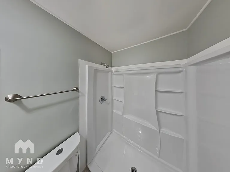 200 Buckskin Dr — Photo 11
