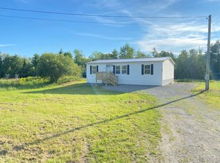 503 Troy Rd, Detroit, ME 04929