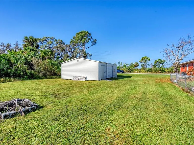 4154 Jennings Blvd — Photo 31