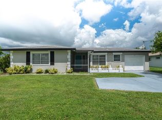1127 SE 13th Ter, Cape Coral, FL 33990