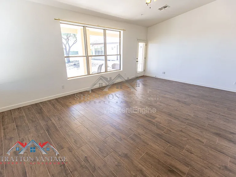 38414 N 12th St — Photo 58