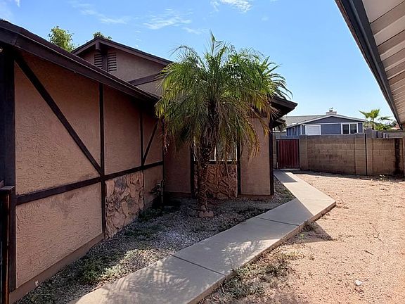 3rd image of 11815 N 65th Dr