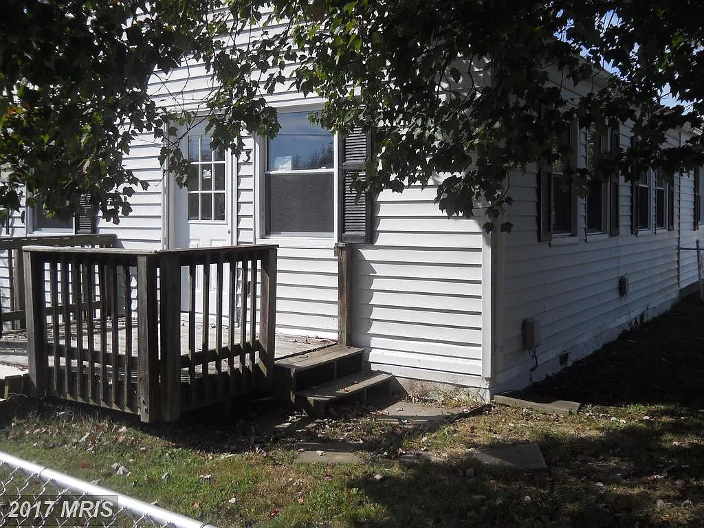 3 Elder Pl photo 1