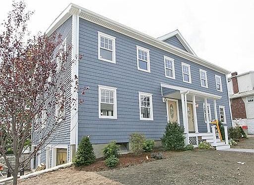 4 Grandview Ave Townhome