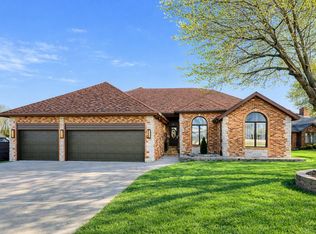 4916 S Buckingham Lane, Springfield, MO 65810