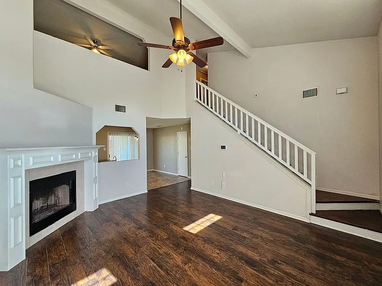 4207 Indigo Dr — Photo 4