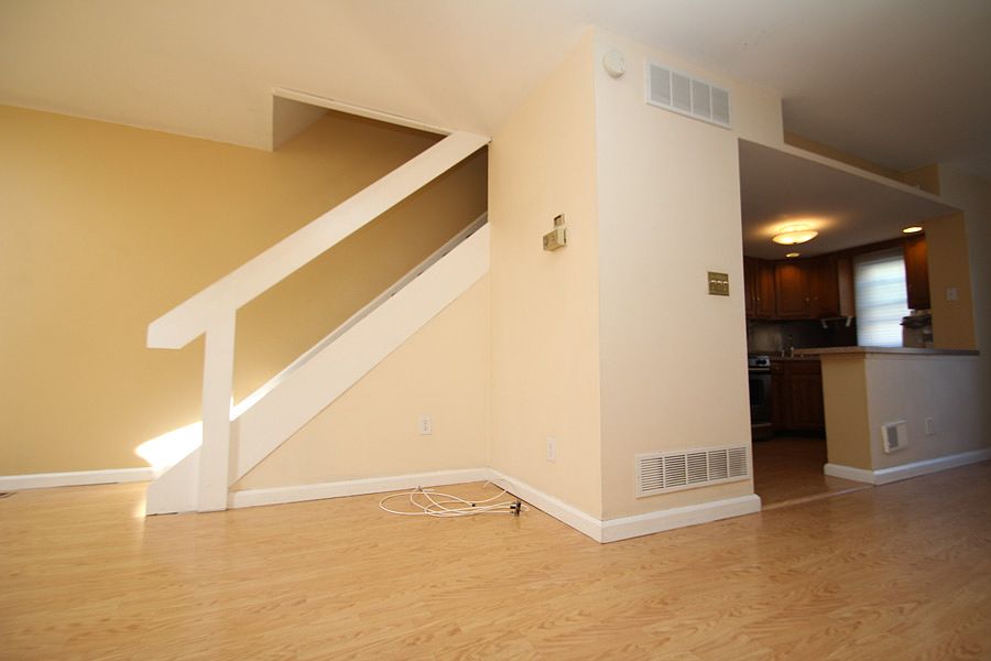 1st image of 2745 S Darien St