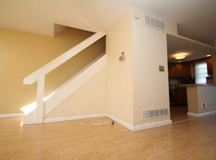 2745 S Darien St, Philadelphia, PA 19148