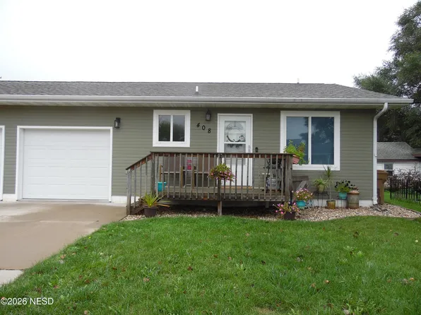 408 8th St NW, Watertown, SD 57201