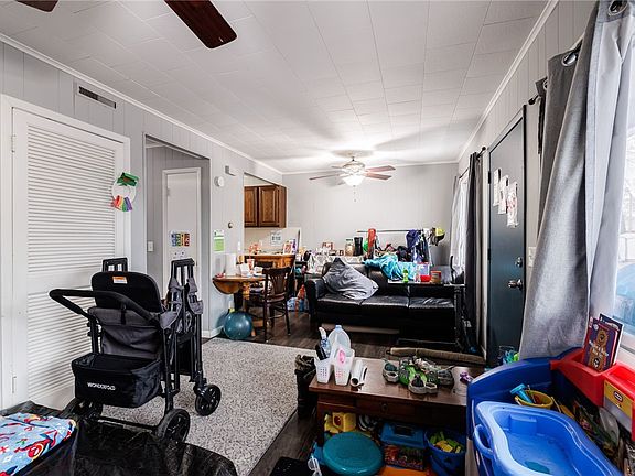 5th image of 74 Stone Rd