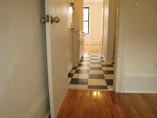 Rented by City Heights Realty | media 52